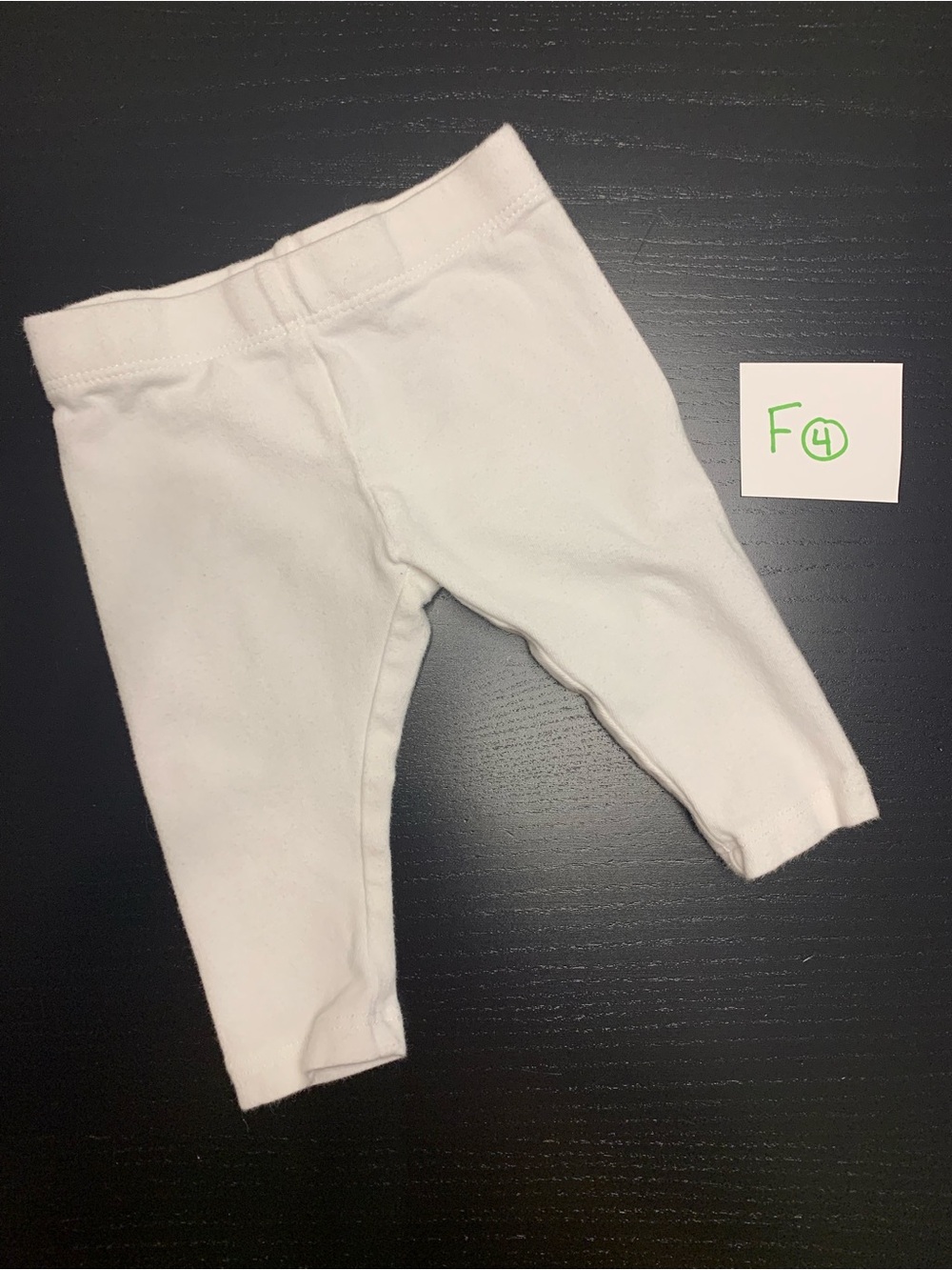 ⭐️4/$5.00⭐️ George 3-6m White Leggings